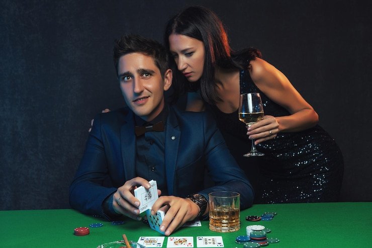 Macau Pools payout table on situs royal showing odds by match type